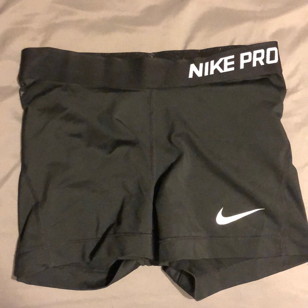 nike pro spandex shorts